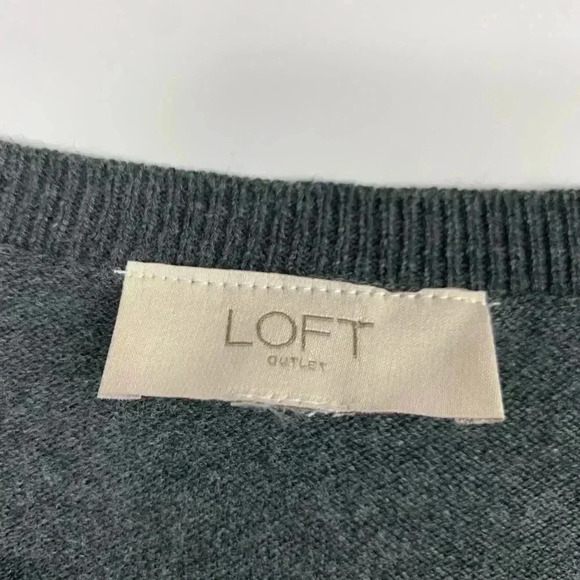 LOFT Grey lace Detail Longsleeve Swoop-Neck Crewneck Sweater WOMENS Small - Picture 5 of 6